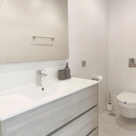 Appartement Ap402 - Bayview Hills B1 *